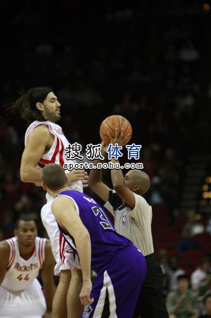 下的